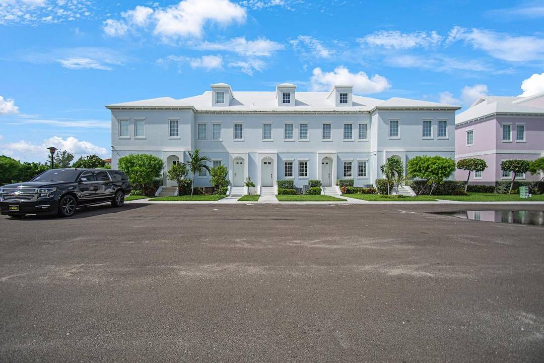 STARFISH ISLE Condo New-Providence