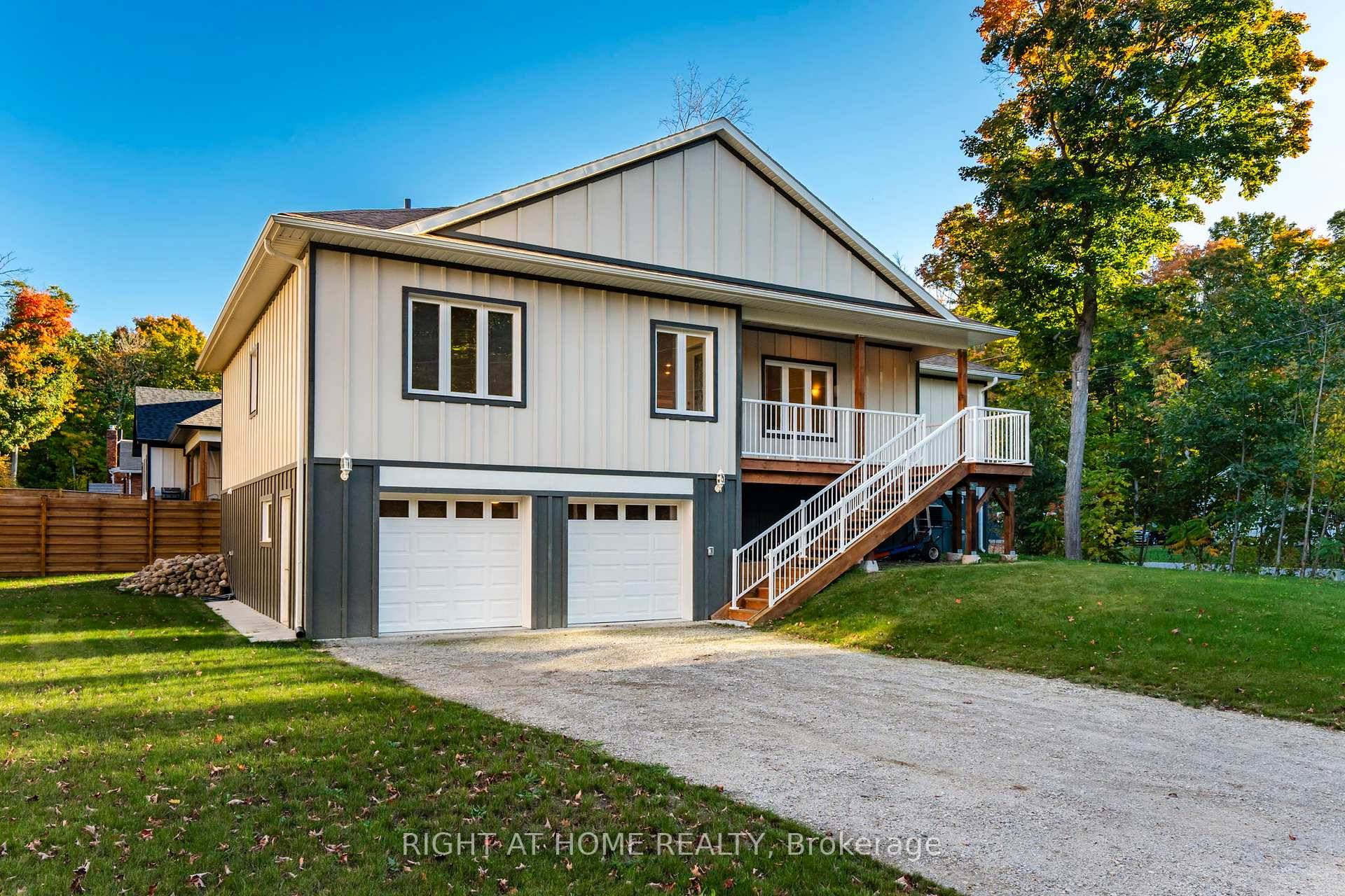Welcome to 50 Breithaupt Crescent, Rural Tiny !