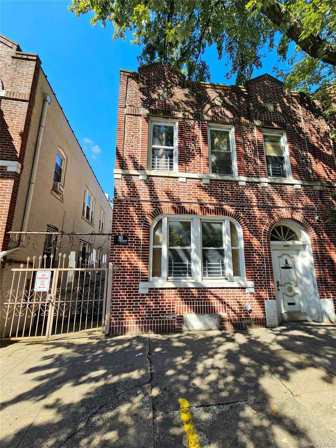 This 2 family brick in the Little Italy section features a 3 bed 3 bed finished bsmt with parking in the rear.
