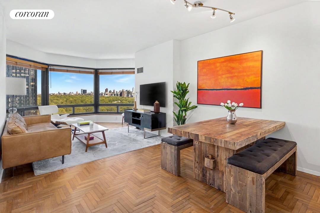 Situated on a high floor at Central Park Place, Residence 17B is a spacious one bedroom, one and a half bathroom home with open city views.