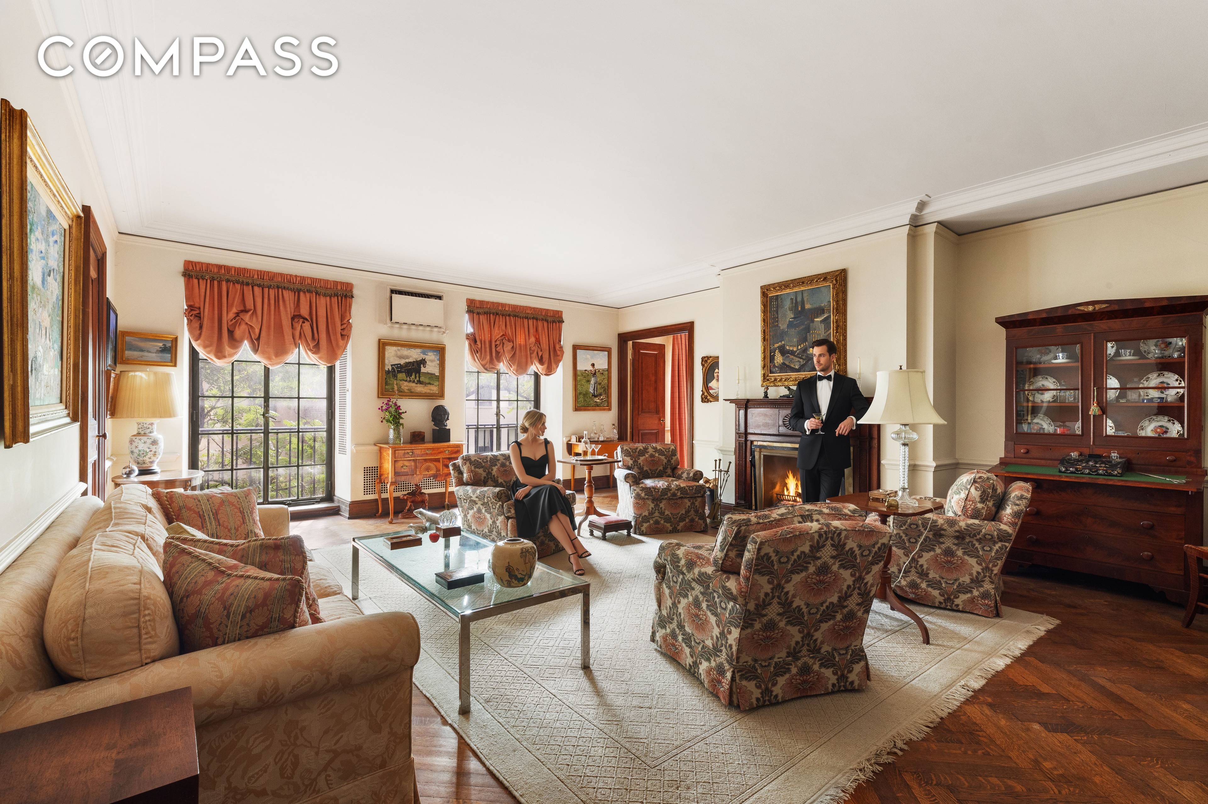 South facing and corner situated, Residence 4B at 136 East 79th Street captures the elegance of prewar architecture while offering a flexible, livable layout.