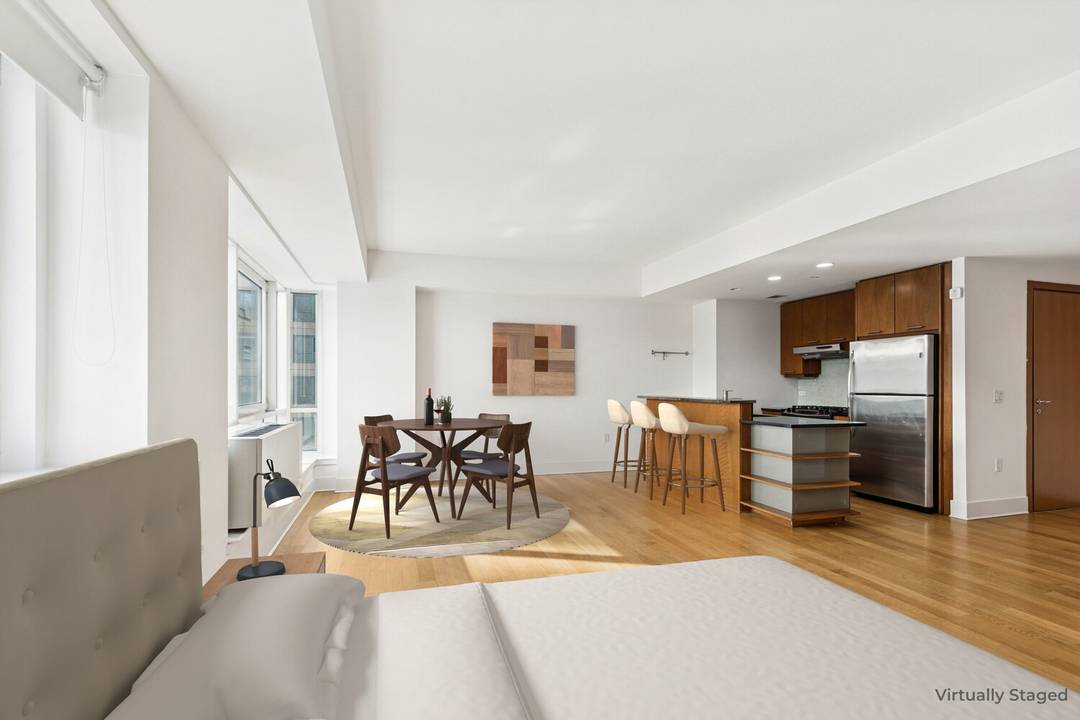 Full Service Waterfront Living with Doorman, Ferry Access, amp ; Parking Experience loft like living in this expansive 643 SF open studio, larger than many one bedroom apartments currently available ...