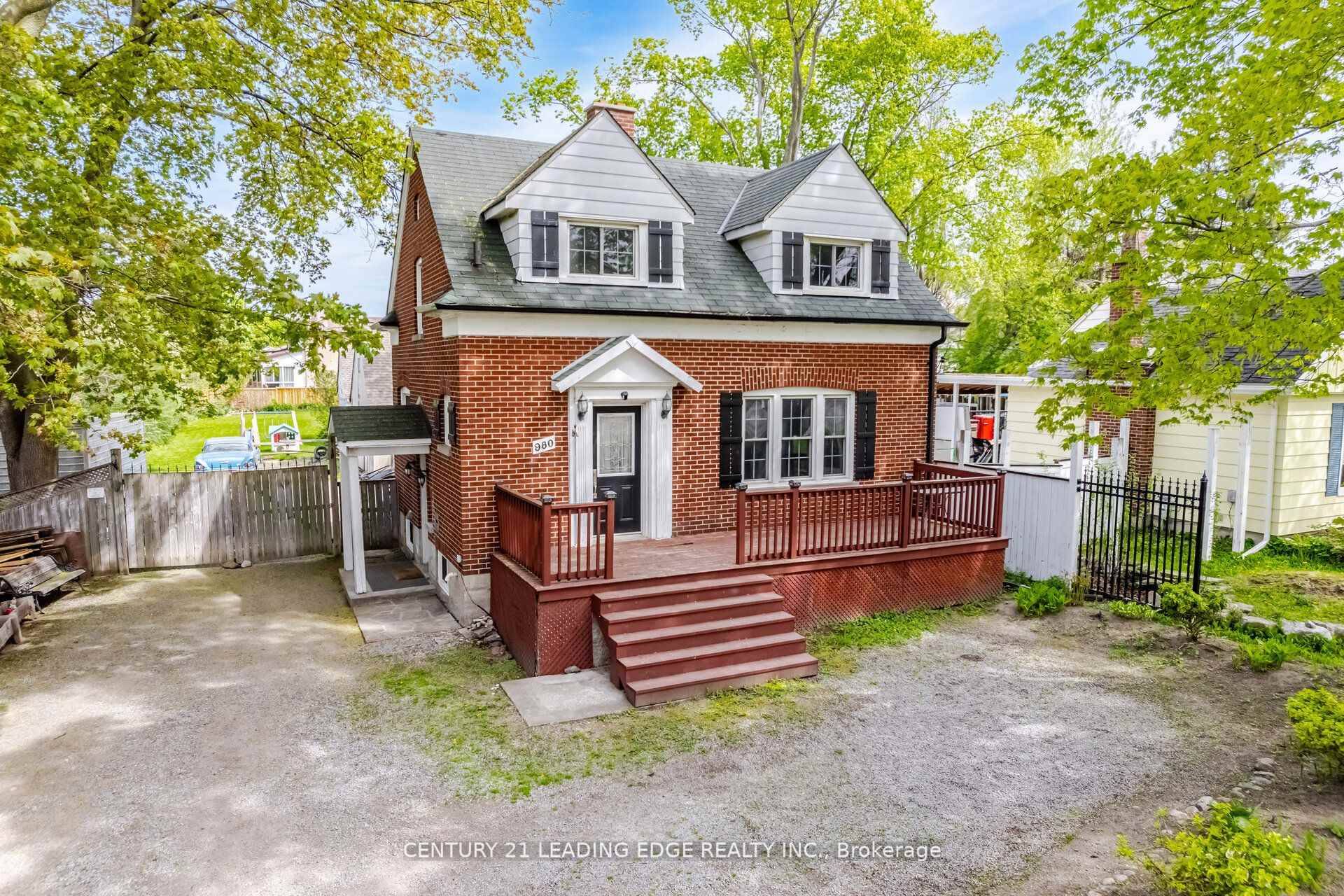 Welcome to Eastdale. This quaint 11 2 story house sits on a huge lot minutes to the 401, shopping, restaurants, schools and anything else you might need.