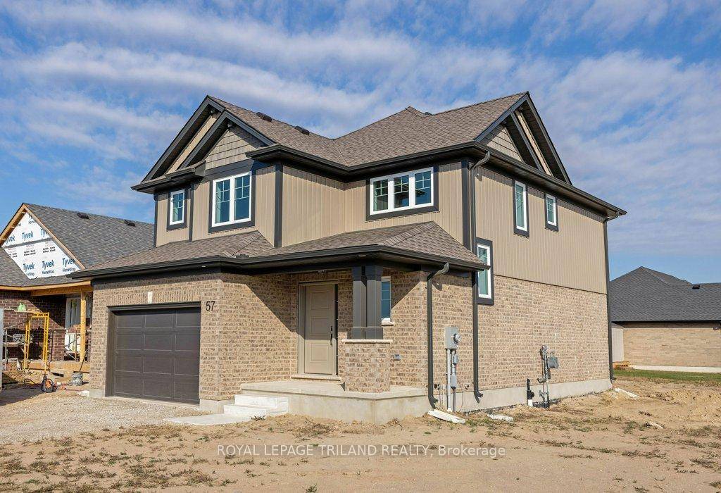 Welcome to 57 Silverleaf Path in Doug Tarry Homes Miller's Pond subdivision !