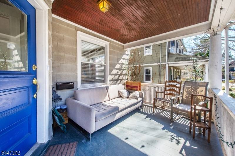 Available JULY 1ST ! Spacious Updated 3 Floor DuplexThis extra large, beautifully updated duplex offers three floors of living space just minutes from theMidtown Direct train and Maplewood Village !