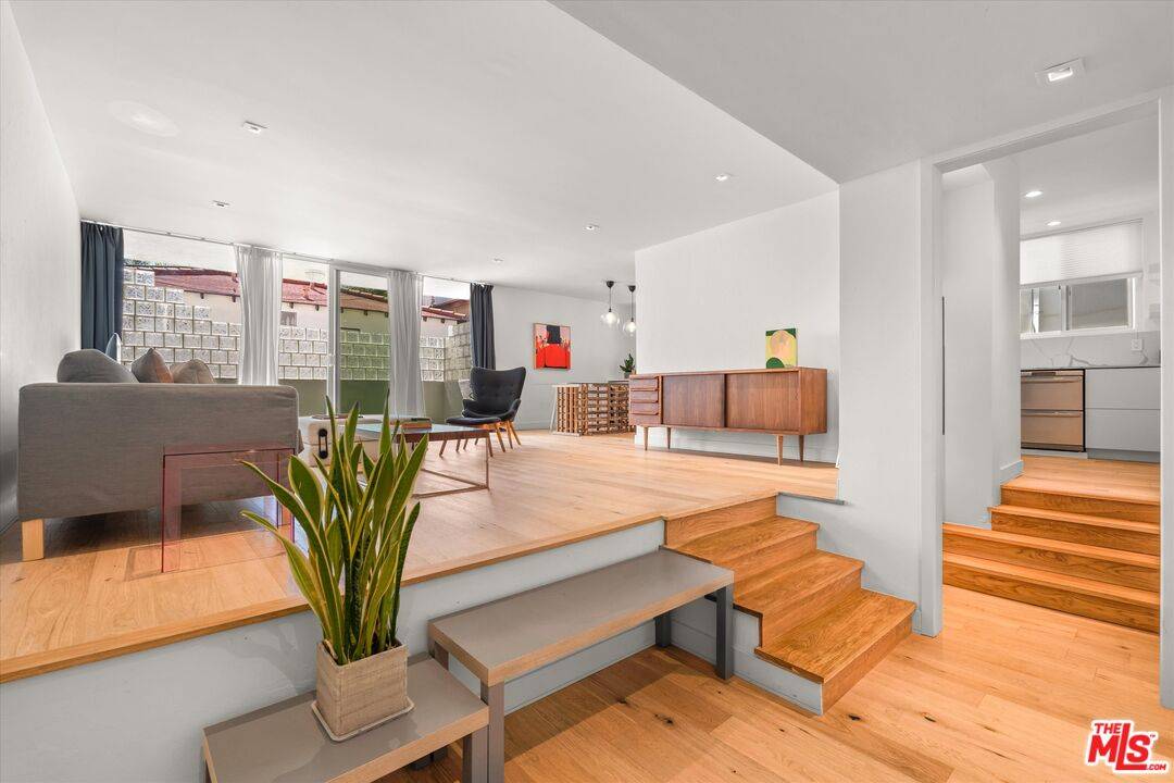 854   18th St 2BR Santa Monica La