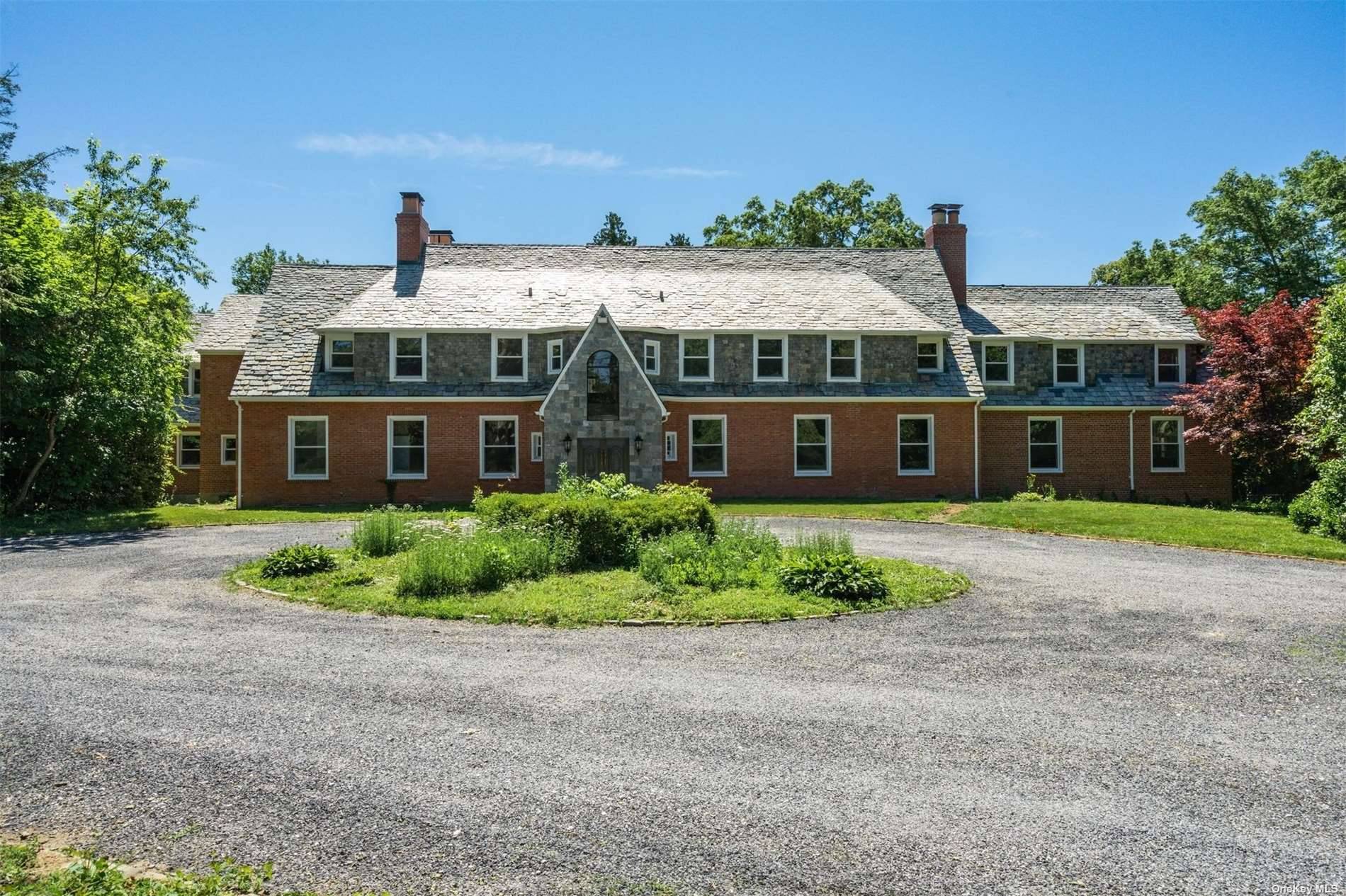 Stunning, newly renovated mansion in Old Brookville.