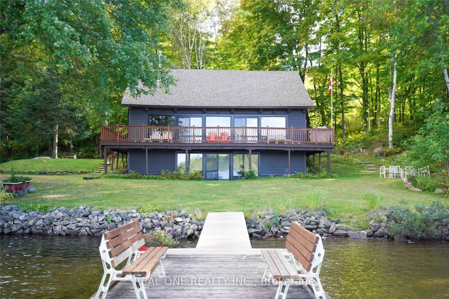 Client RemarksWonderful Home Cottage On Mirror Lake Lake Muskoka, Extensively And Beautifully Renovated With A Classic Muskoka Look And All The Modern Finishes That Make This Cottage Feel Like A ...