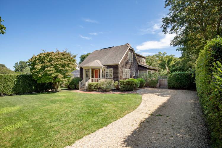 East Hampton Village | Year Round | January 2027