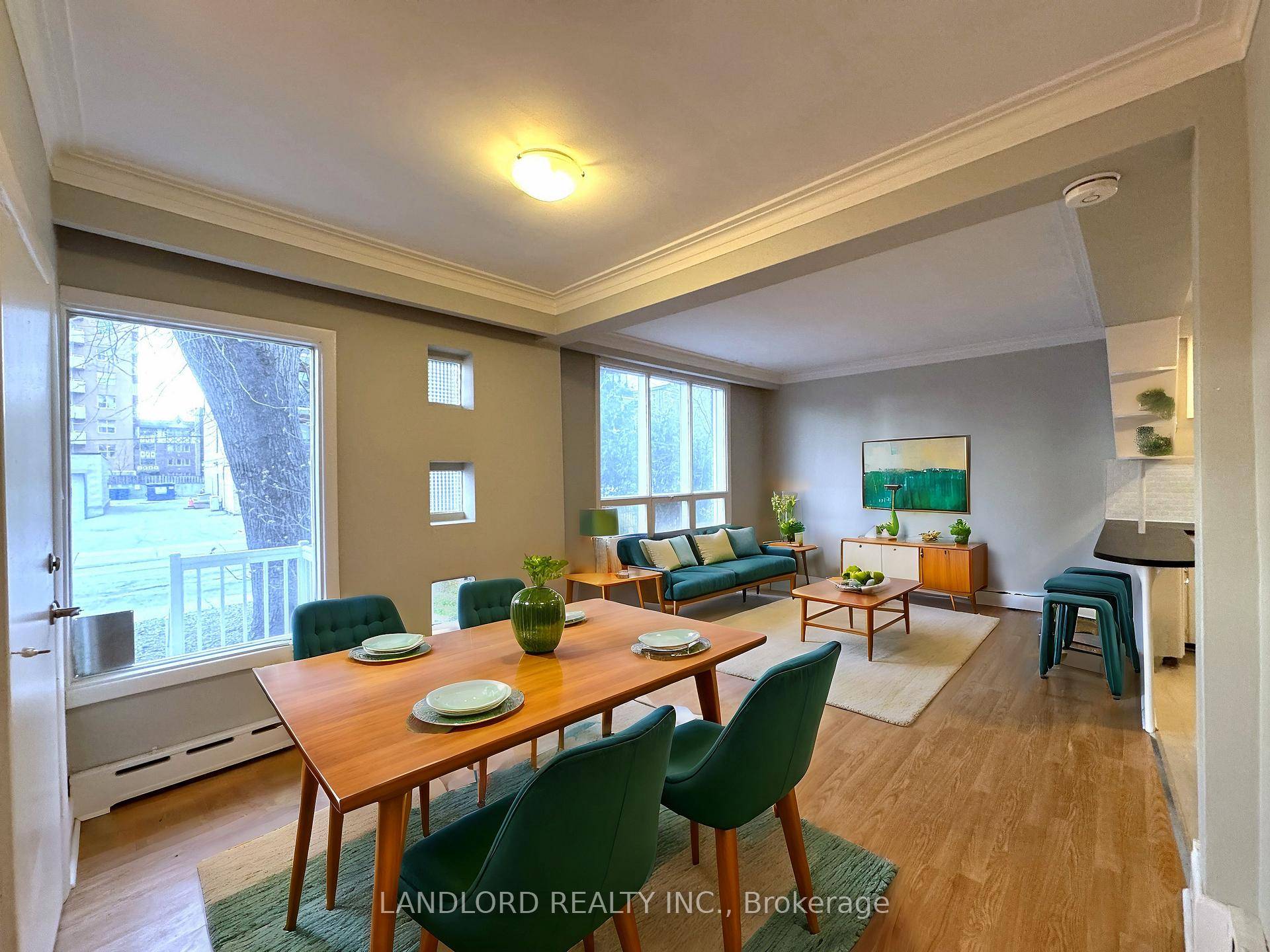 Live In Style In This Bright And Spacious Main Floor Suite, Perfectly Blending Modern Comfort With A Touch Of 1950s Charm.