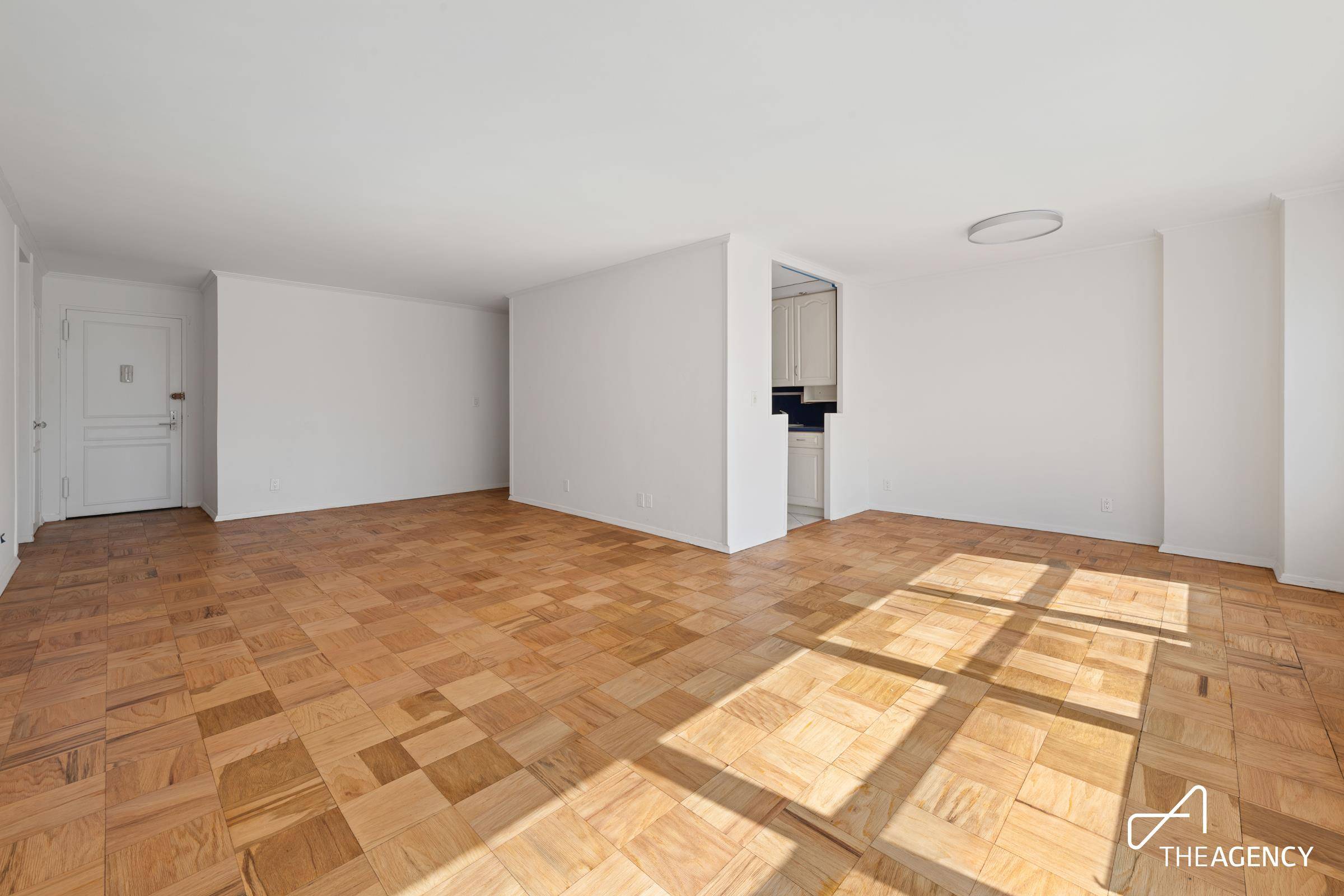 All ten windows in this rare 3 BR, 2 Bath home in Lincoln Towers face south, streaming brilliant sunshine all day.