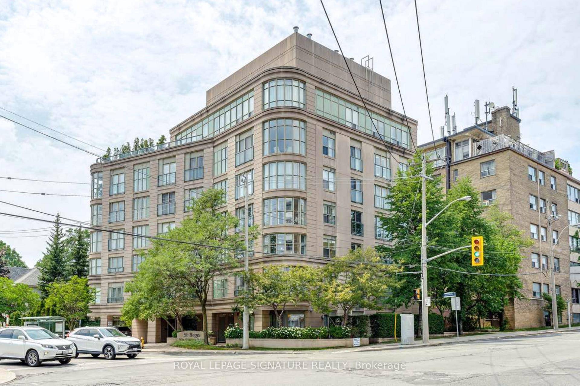 Discover refined living in this rare 2 bedroom, 2 bathroom condo at Suite 404, St Regis Building, in prestigious Forest Hill.