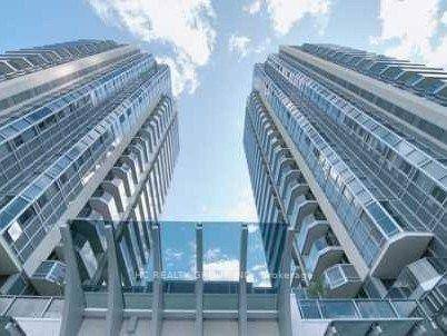Bright amp ; functional 2 bedroom unit with sunny south facing views in the heart of North York !