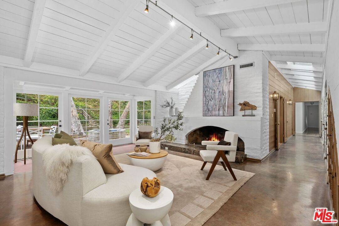 1818   Old Ranch Rd 4BR Brentwood La