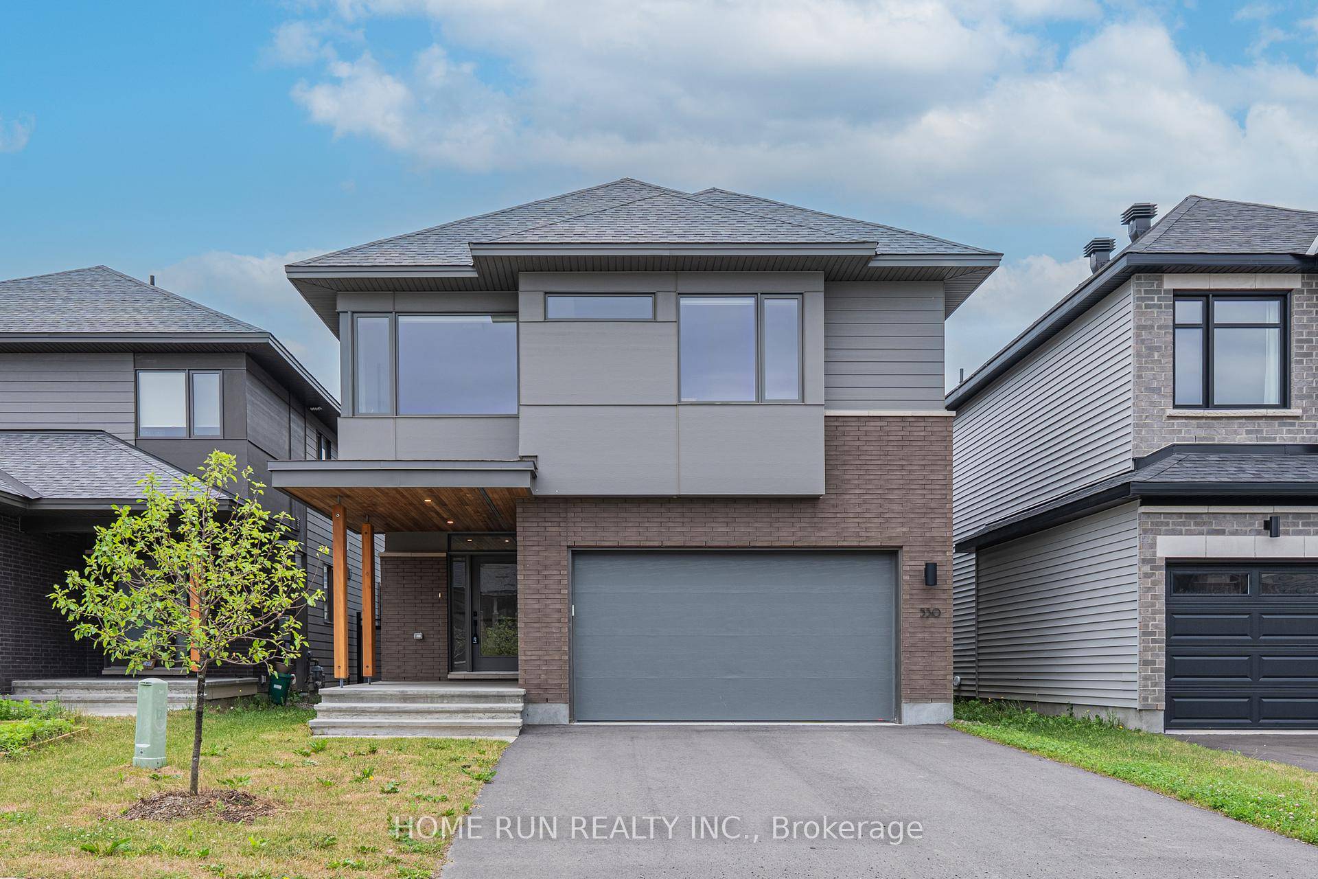 Stunning HN Mayfair model in Riverside South !