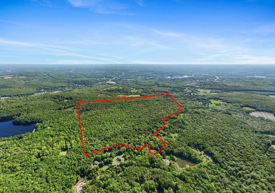 For Sale Expansive 240 Acre Property with Endless Possibilities !