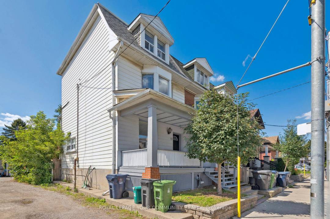 Situated in the heart of East Leslieville, this beautifully updated 3 bedroom, 2 level upper unit perfectly combines modern comfort with timeless character.