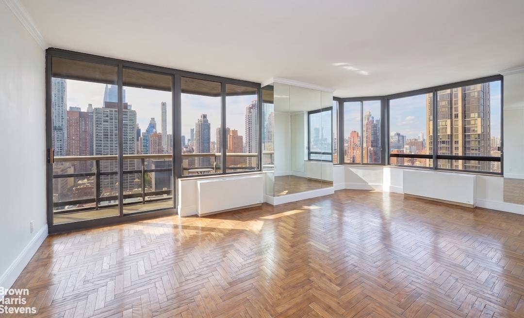 3 Bedroom Condop, Amazing Views, No Board Approval !