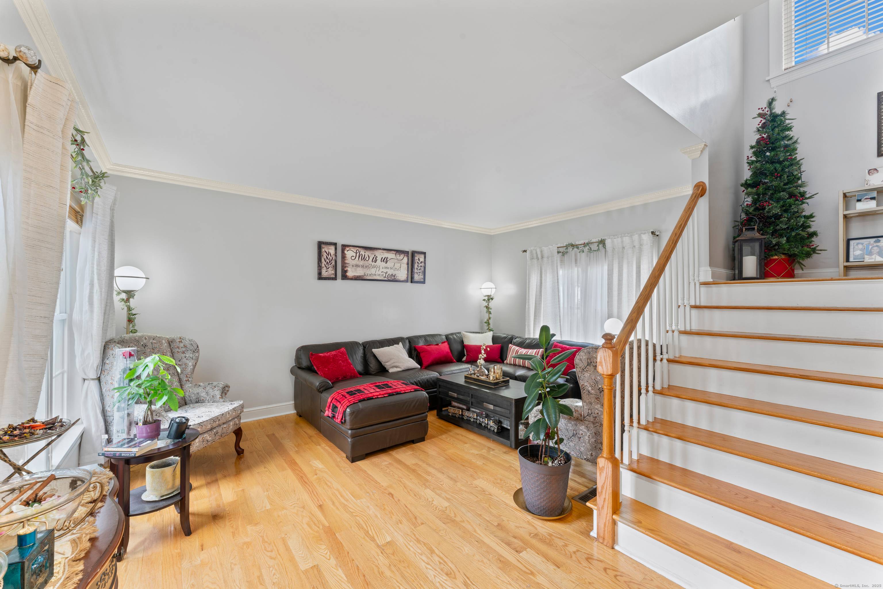 Welcome to 1095 Hope Street Unit B, a move in ready, detached condo located in the heart of Stamford's vibrant Springdale neighborhood.