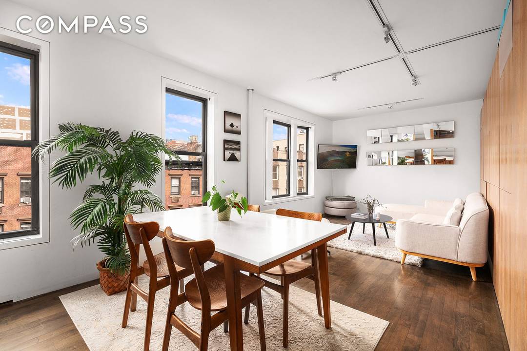 OPEN HOUSES BY APPOINTMENT ONLY !