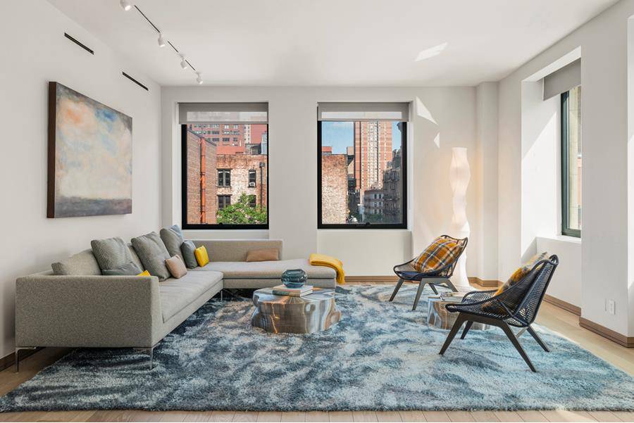This exquisite three bedroom, two and a half bathroom home has open Eastern and Southern views and is located in the newly converted 88 Lexington Avenue Condominium.