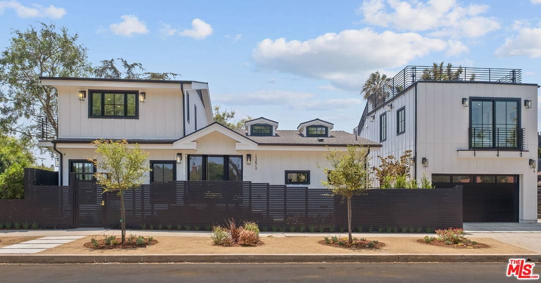 12672 Stanwood Dr 5BR Marina Del Rey La