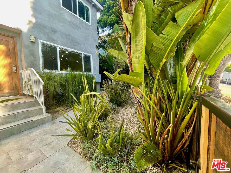 635 WESTMINSTER AVE 2BR Marina Del Rey La
