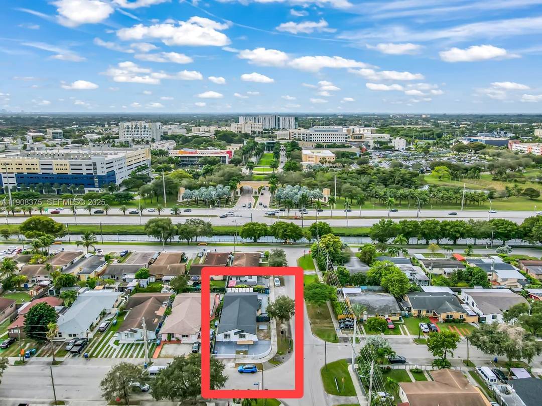 Discover the potential of this spacious corner duplex featuring two separate units at 11152 amp ; 11154, offering flexibility, income, and future upside.