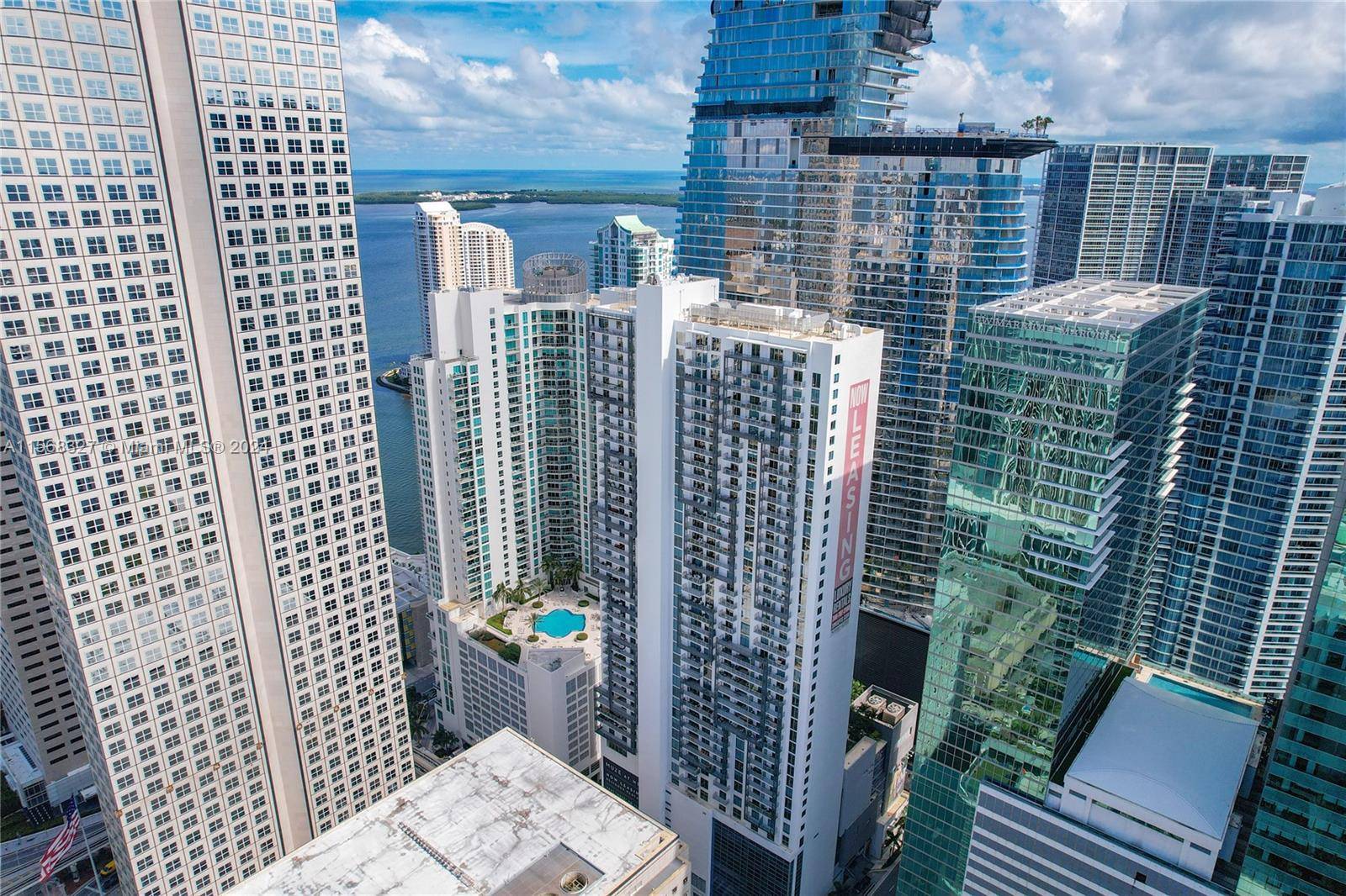 Muze at Met has redefined luxury living in Downtown Miami.