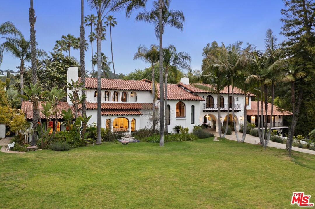 9451   Sunset Blvd 9BR Beverly Hills Post Office | B.H.P.O. La