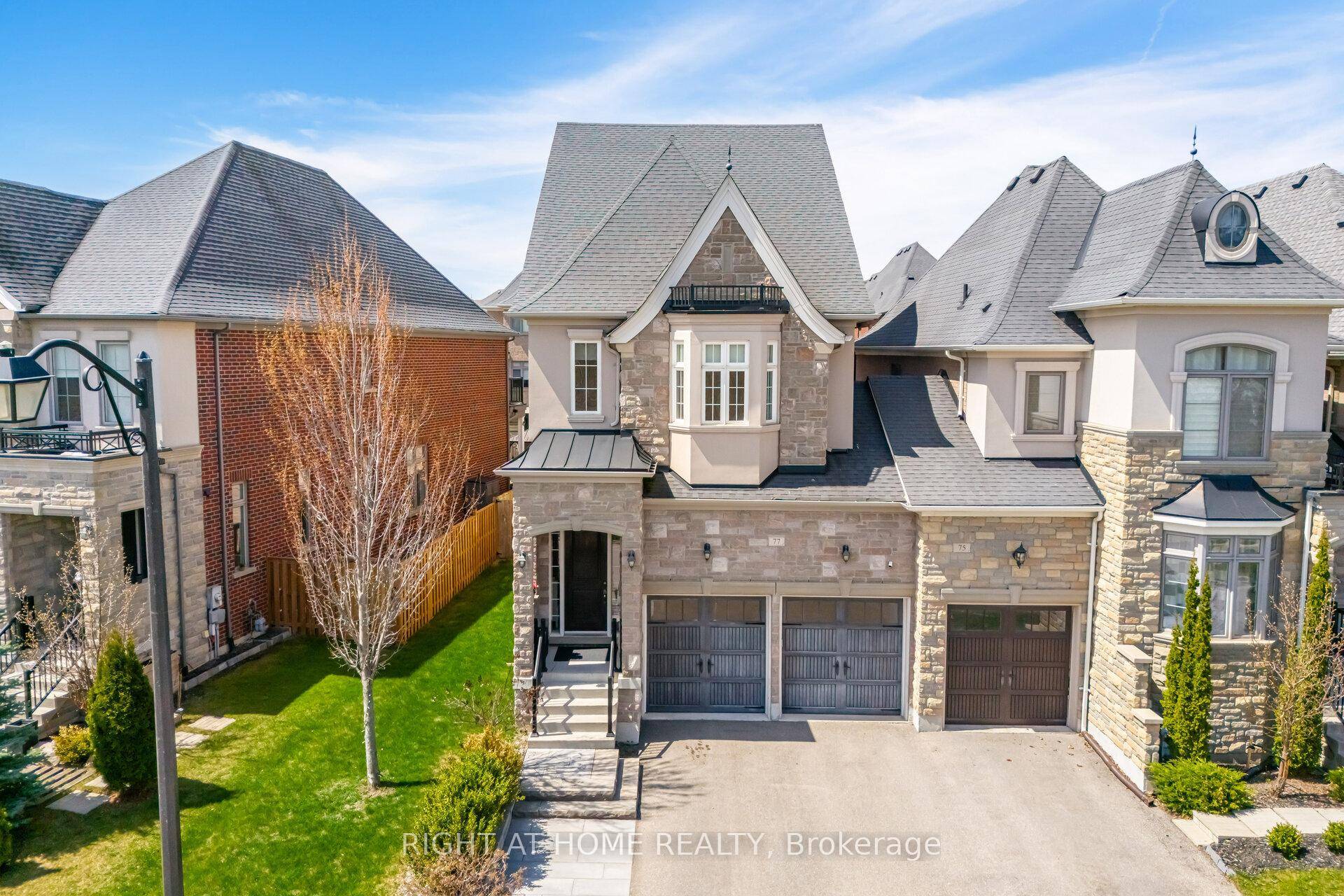 Welcome to this beautifully designed 4 bedroom home that perfectly blends comfort and style ideal for both everyday living and unforgettable entertaining.