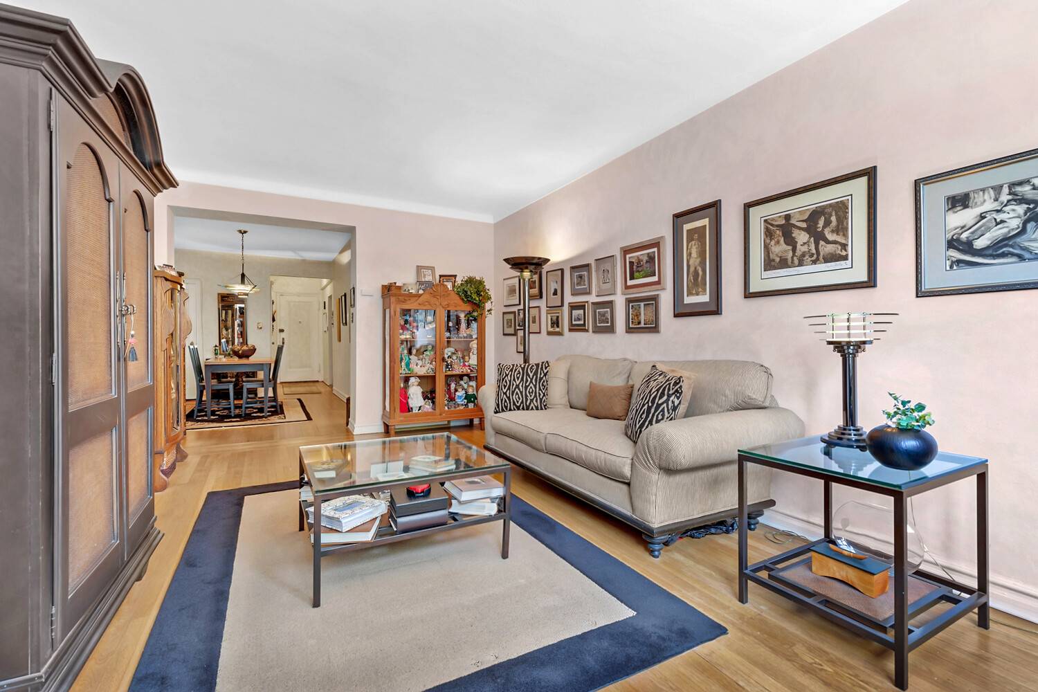 Welcome to residence 402 at 9281 Shore Road, an expansive pet friendly 1, 100 square foot, two bedroom coop the finest on the Bay Ridge market right now !