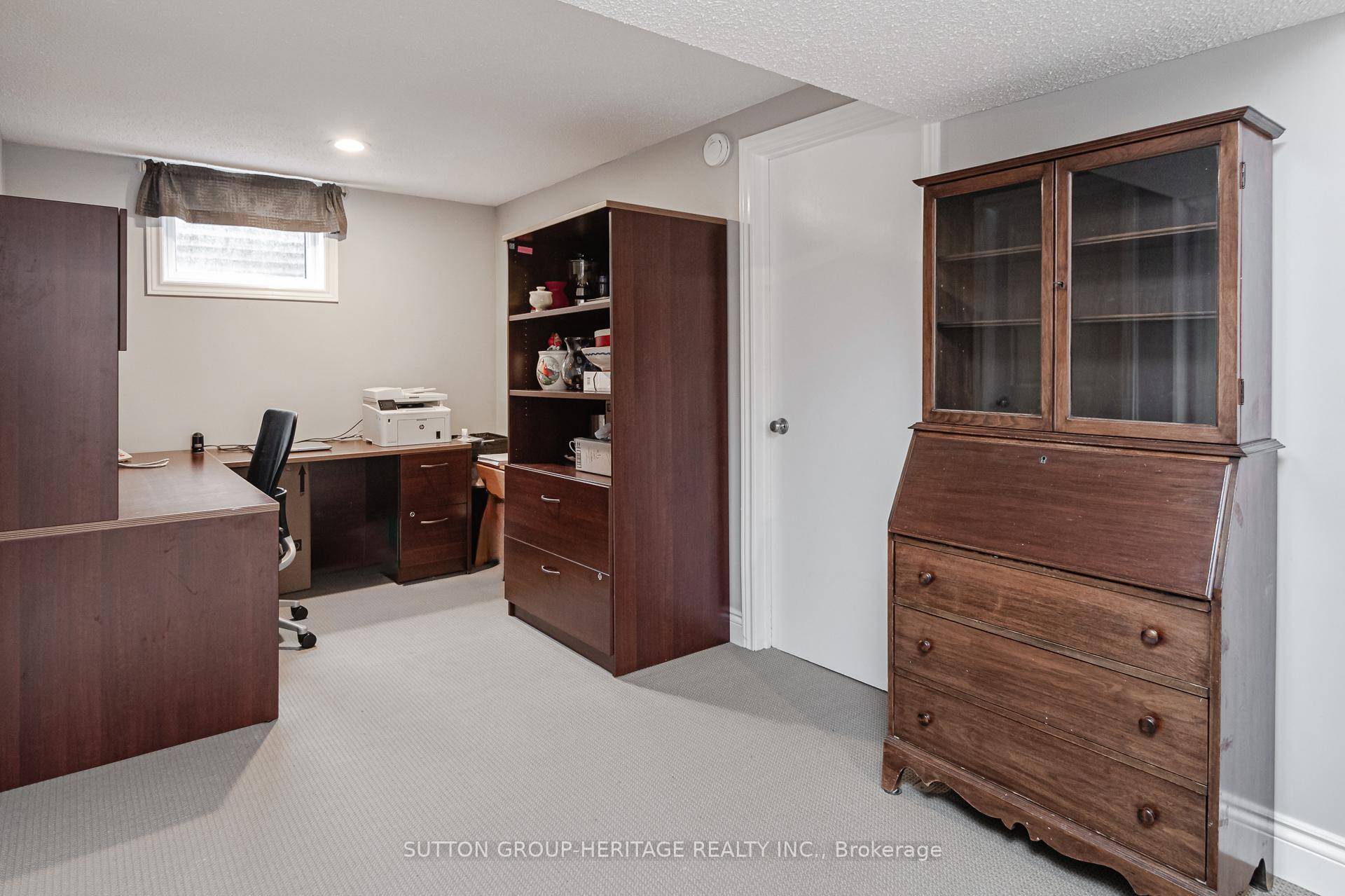 Nestled in the desirable Centennial Scarborough area, this exquisite two storey home offers a blend of elegance and comfort with no rear neighbours as it backs onto the serene Centennial ...