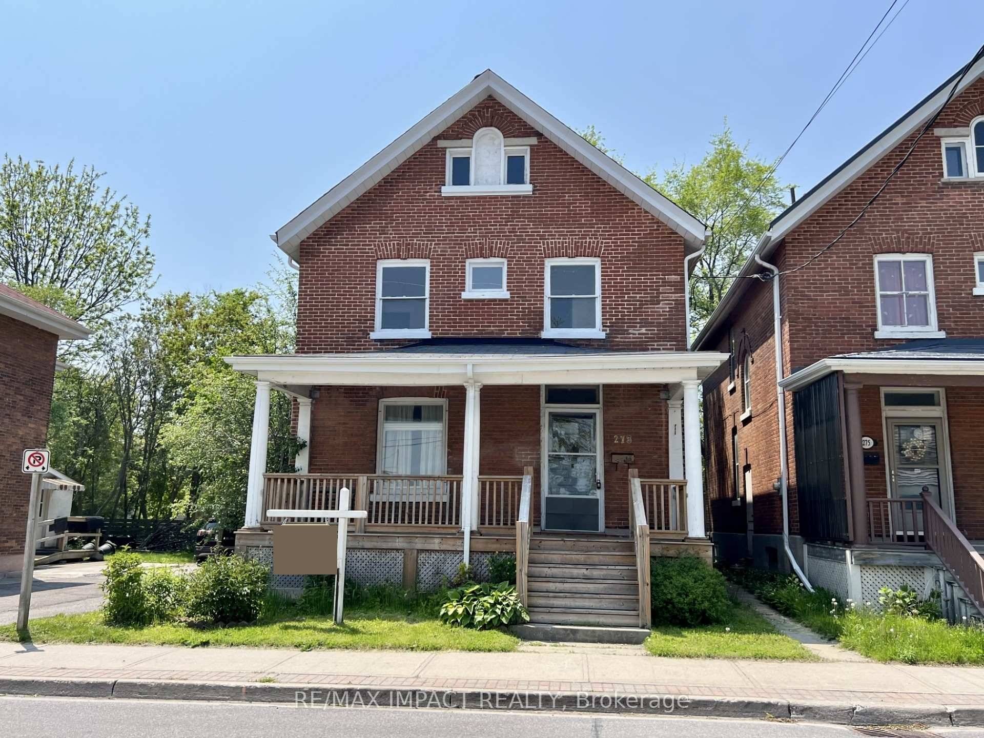 Welcome to this beautiful 4 bedroom home, perfectly situated just steps from Cobourg's historic downtown and a short walk to the stunning harbourfront and sandy beach.