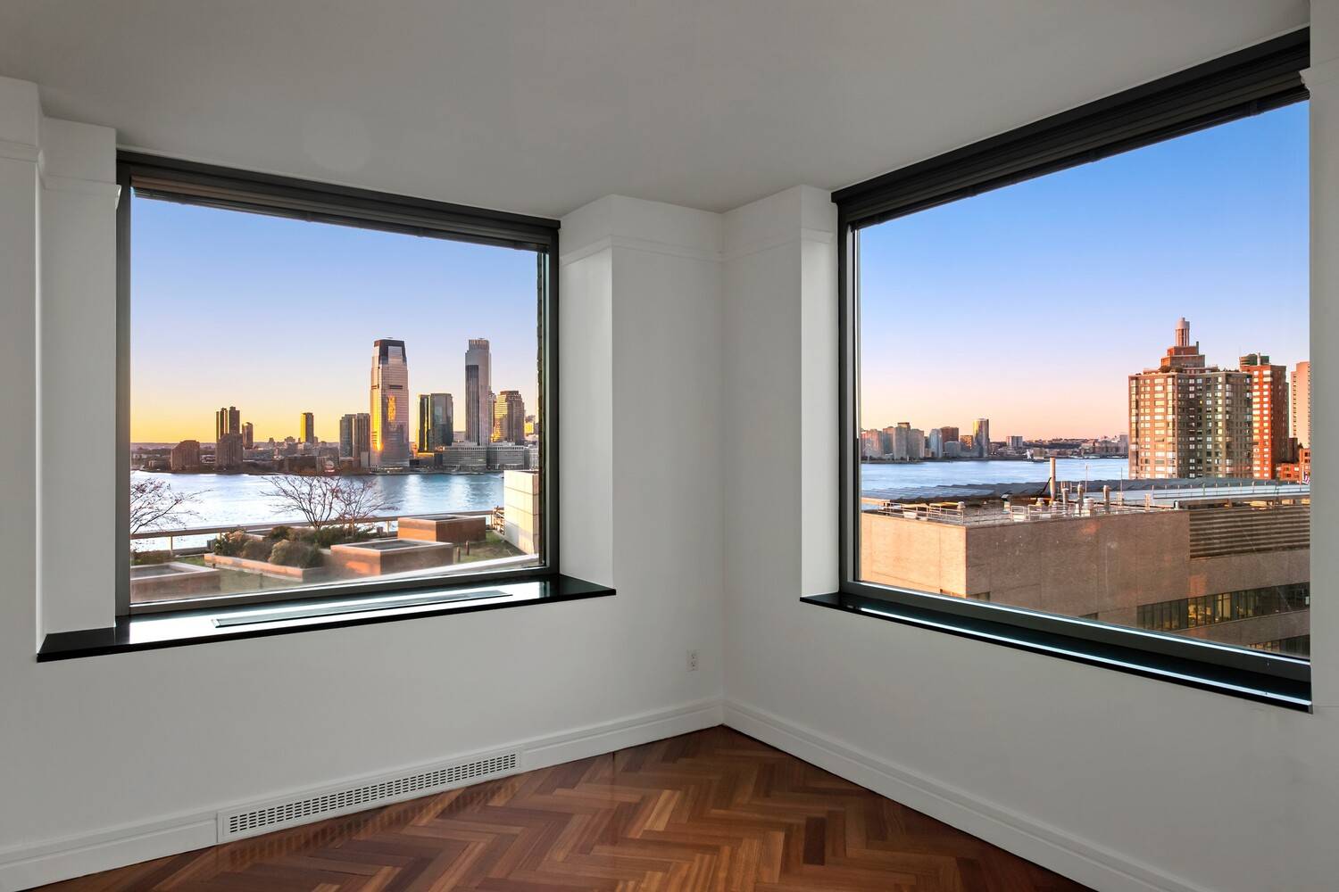 Experience luxury living with breathtaking views and three exposures that redefine city elegance at The Ritz Carlton Residences.