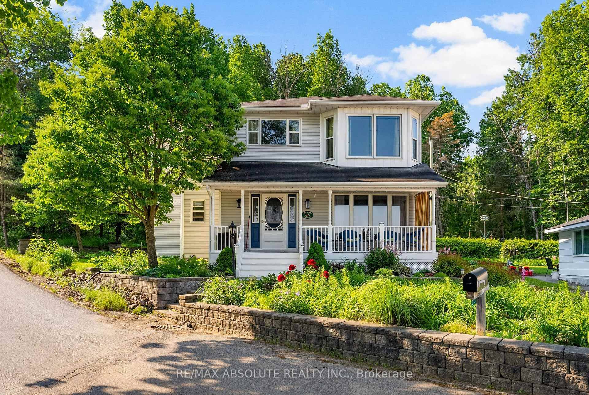 You'll fall in love.... with this beautiful waterfront home in sought after Rhoddy's Bay.