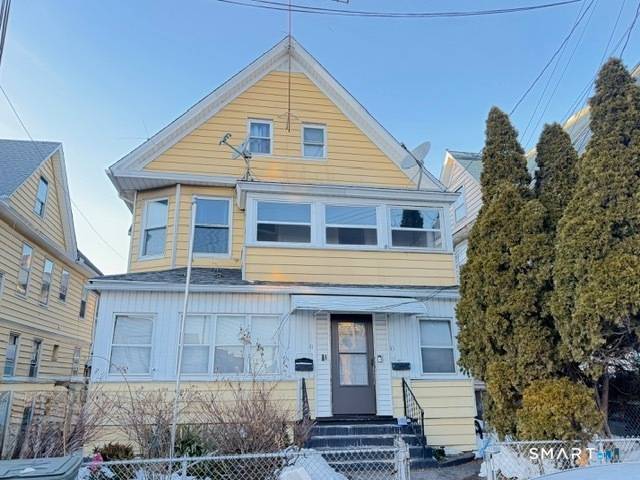 Don't miss this fantastic opportunity to own a multi family home and start building equity while generating rental income.
