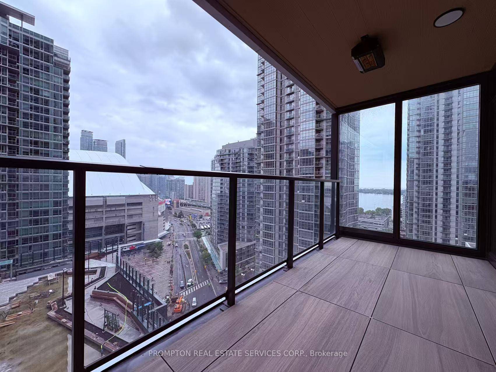 Brand New Luxury Condo at Concord Canada House Toronto Downtowns Newest Icon Beside CN Tower and Rogers Centre.