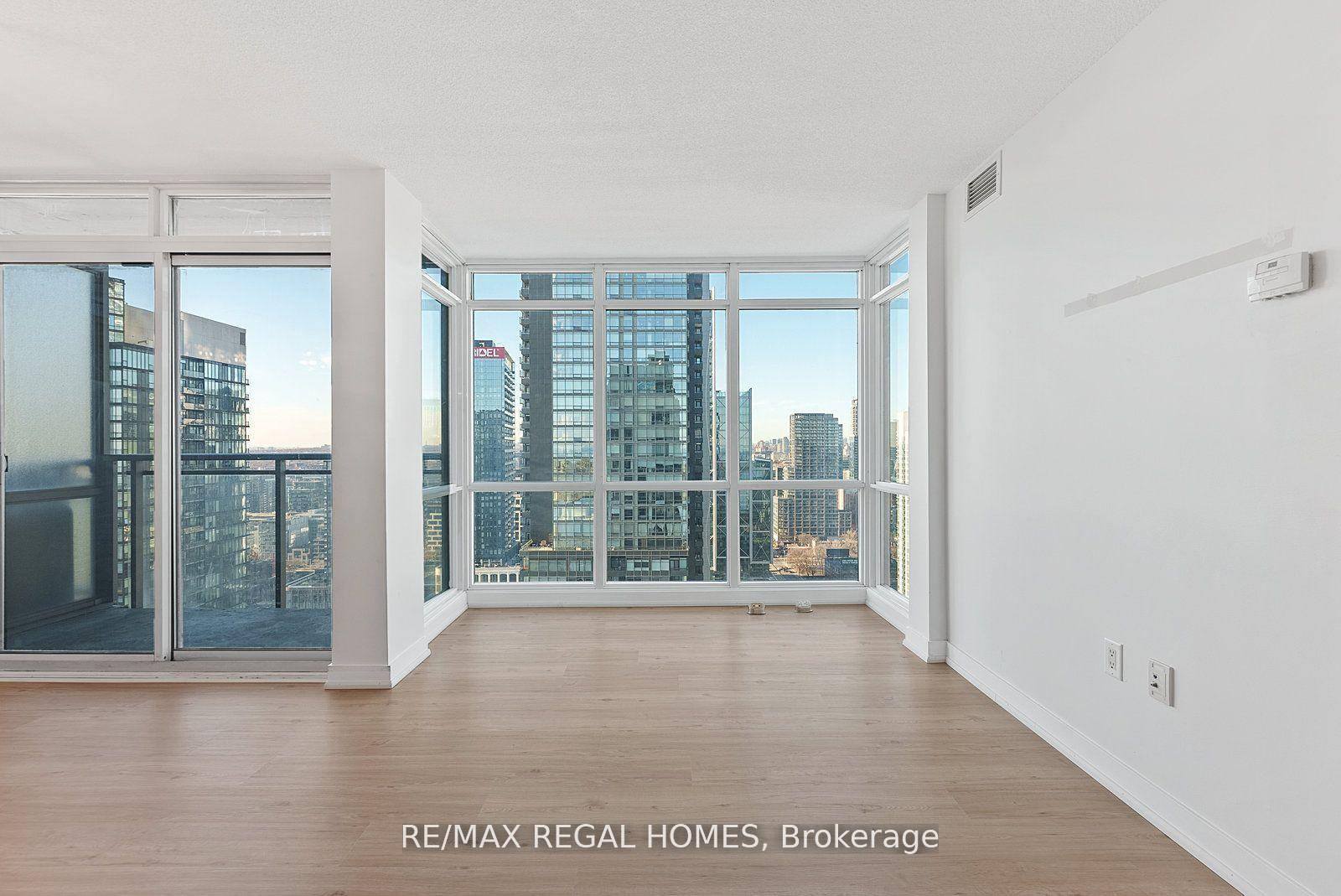 Check Out This 2 Bedroom Corner Unit !