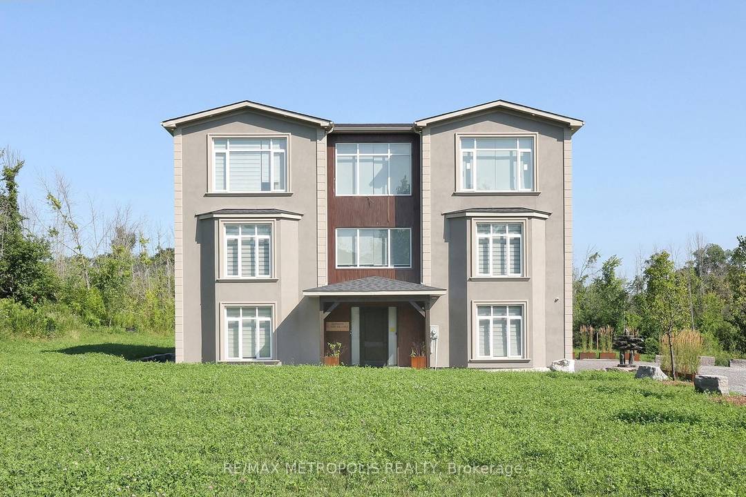 This Stunning Home, Set On A Premium Lot, Is An Absolute Showstopper !