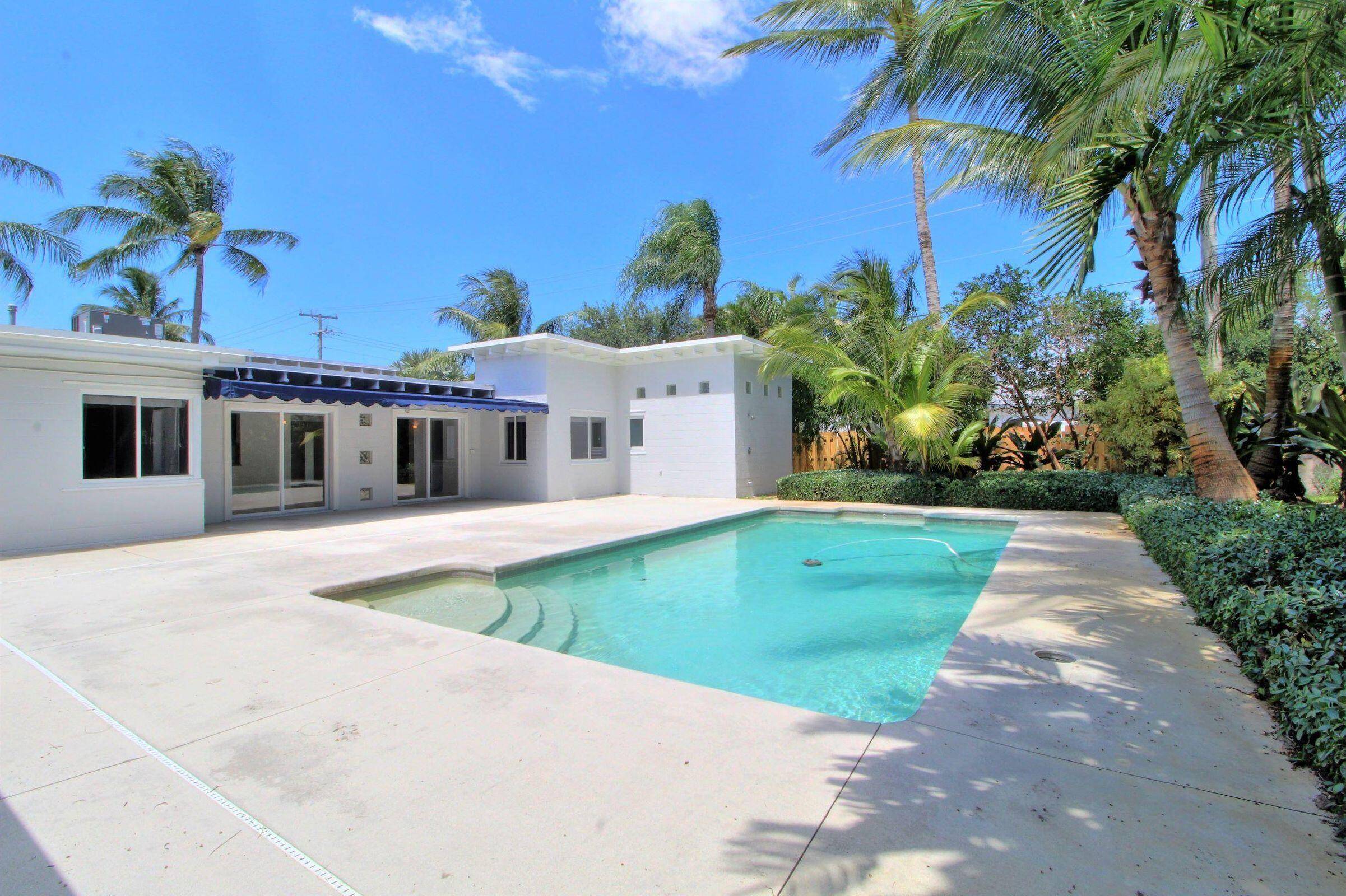 One of the last great lots in Lake Ida !