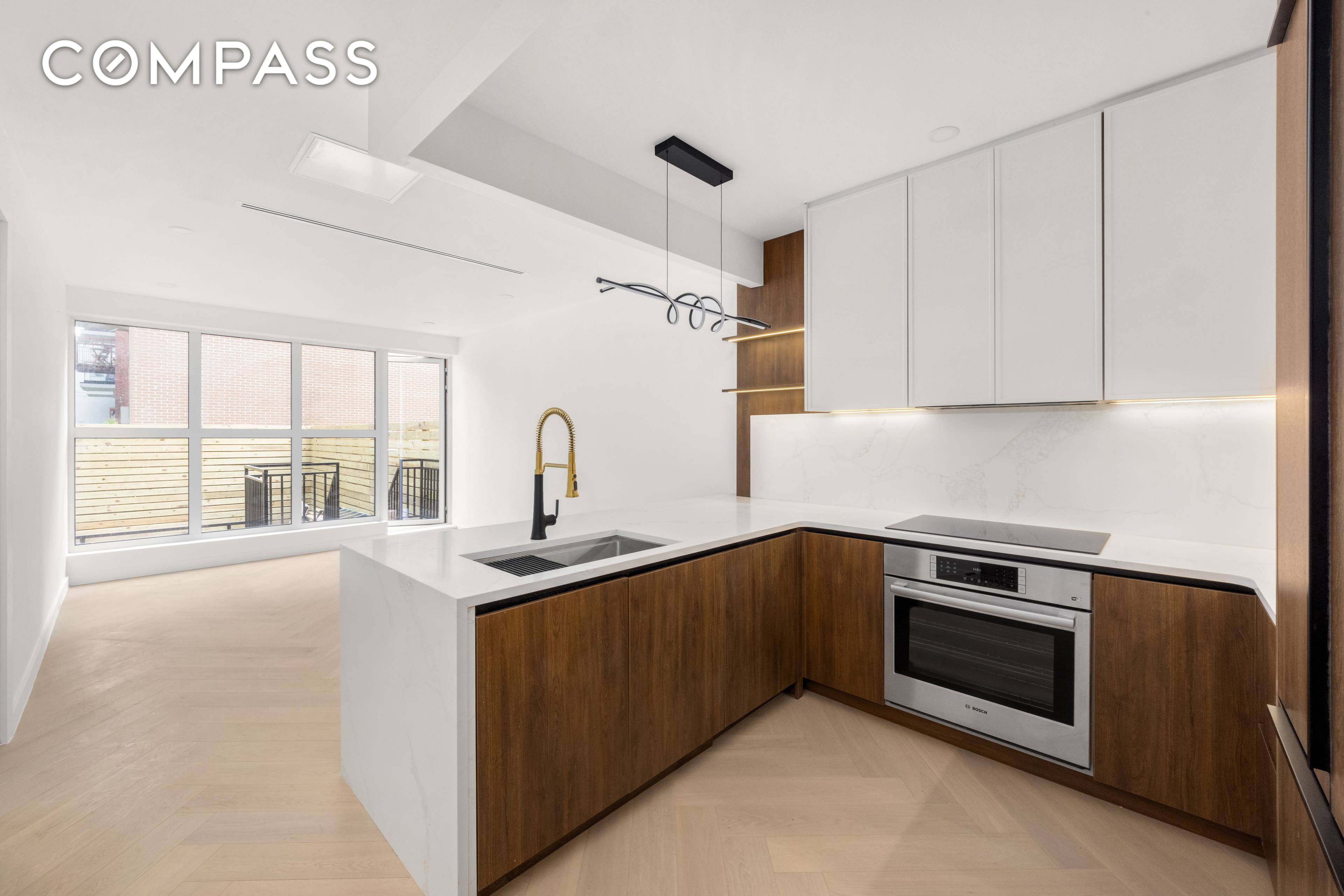 Introducing 90 Herbert Street, Brooklyn s newest boutique condominium, tucked away on a quiet tree lined street at the crossroads of Williamsburg and Greenpoint, just moments from the Graham Avenue ...