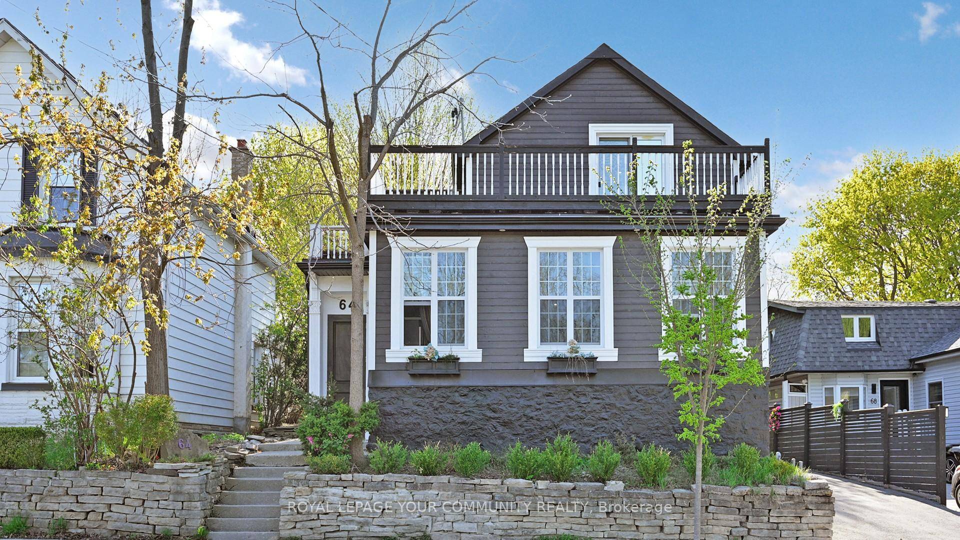 Welcome to this beautifully renovated 2 storey home, ideally situated in the heart of downtown Aurora.