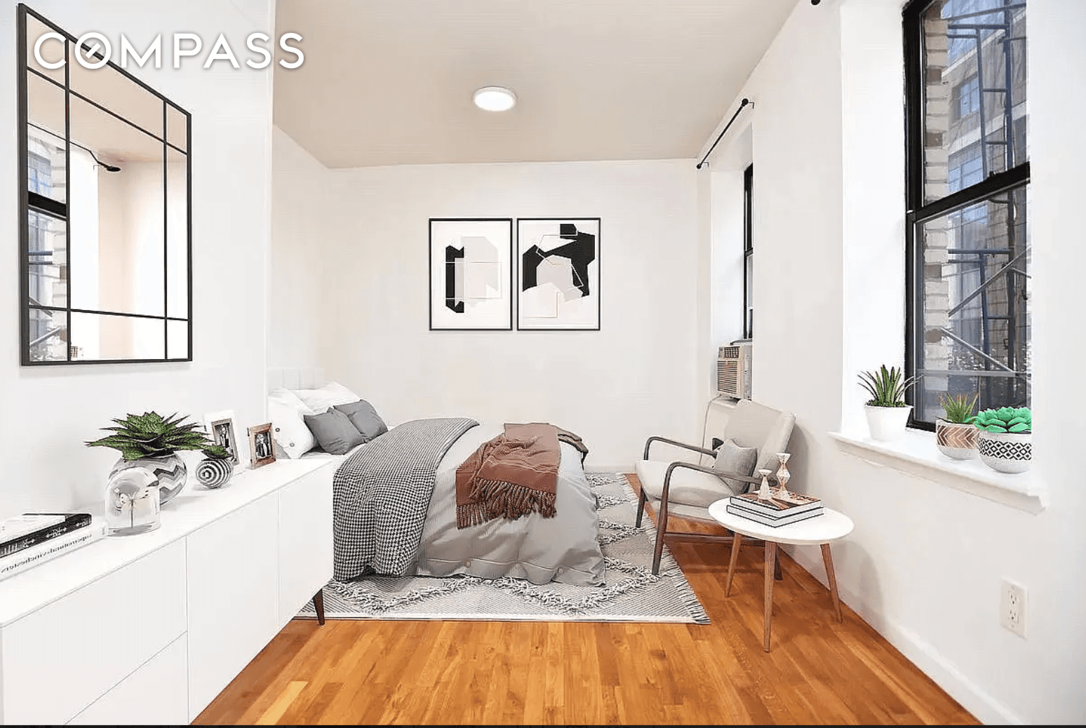 Location East 95th between 1st and 2nd Avenue Subway N Q 4 5 6 at 96th Street Welcome to 305 East 95th Street, a beautifully maintained laundry and elevator building ...