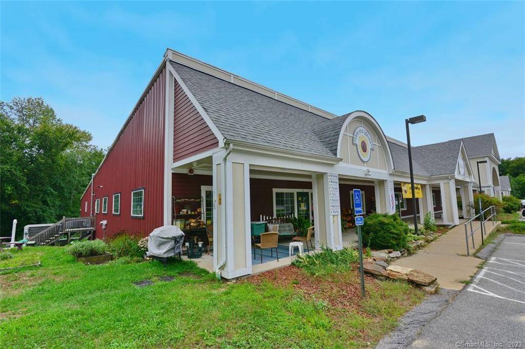 Turn Key Triple Net Lease Income producing Hollow Brook Commons Situated on 6.