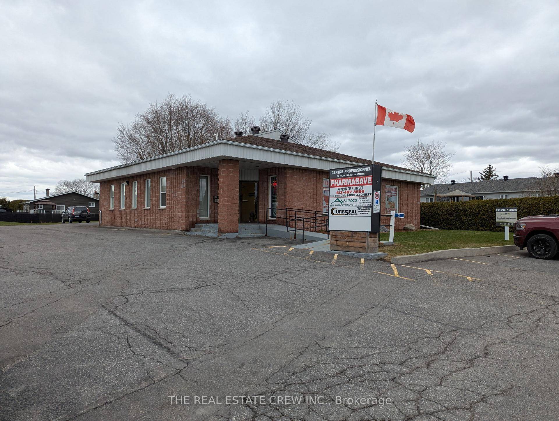 Offering a freestanding fully leased commercial building approx 5000 sqft basement included with long term tenants wishing to stay on.