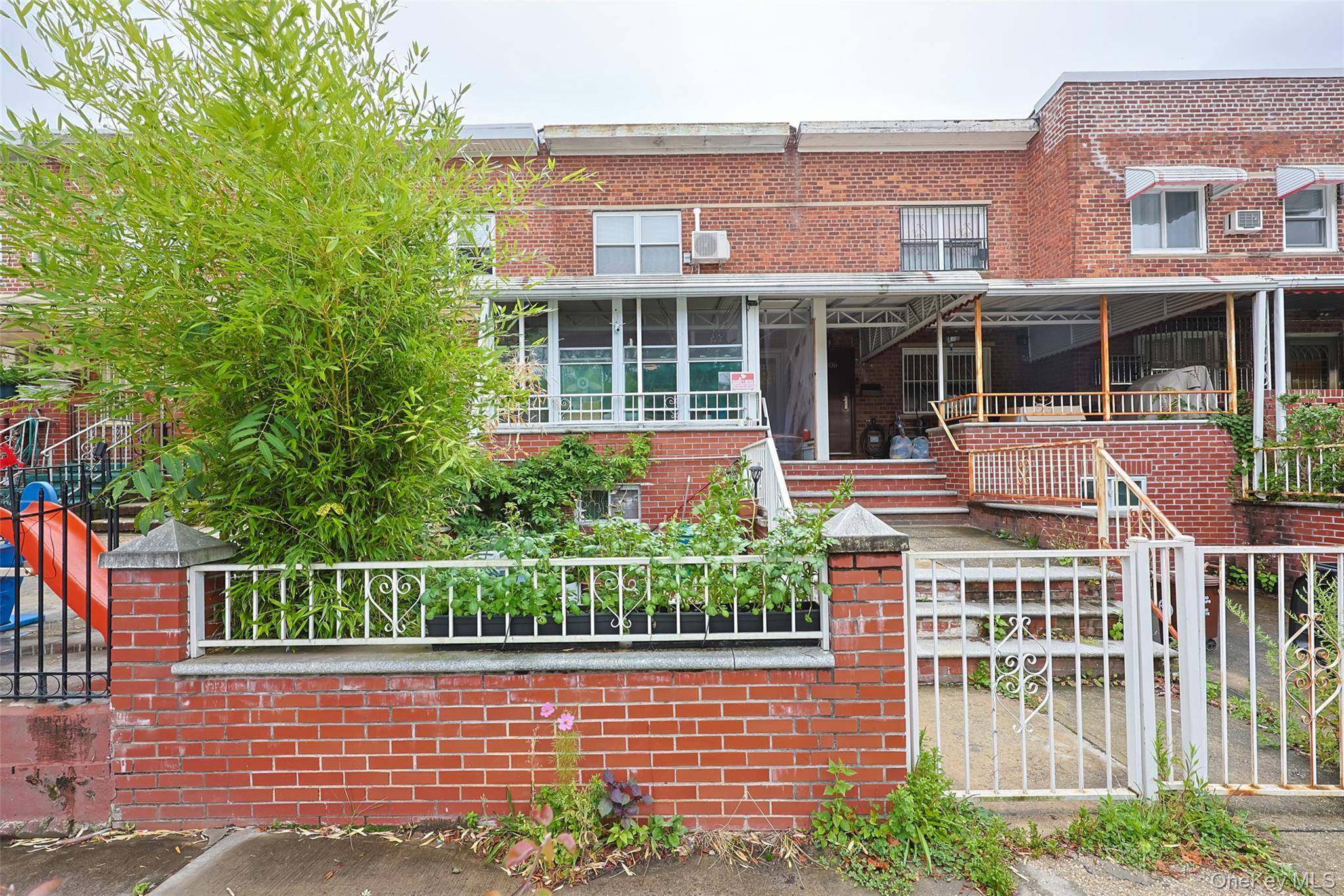 Beautifully Renovated All Brick Home in Prime Flushing Location !