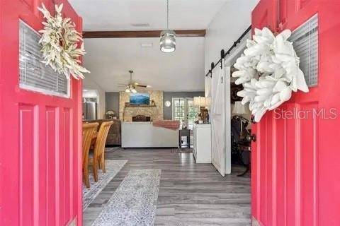 Looking for a property both you and the horses could fall in love with ?
