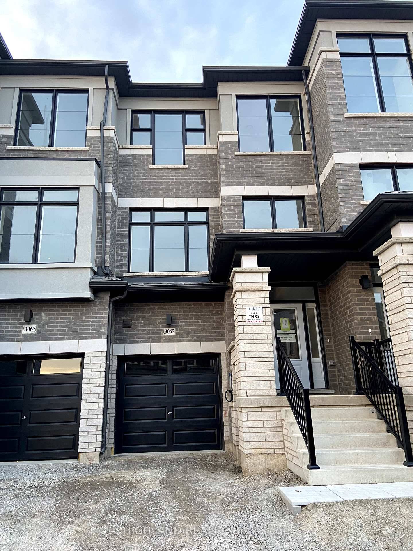 Welcome to this Brand New Luxury Freehold 3 Storey Townhouse with Basement, Nestled in the Prestigious Upper Joshua Creek Community of Oakville !