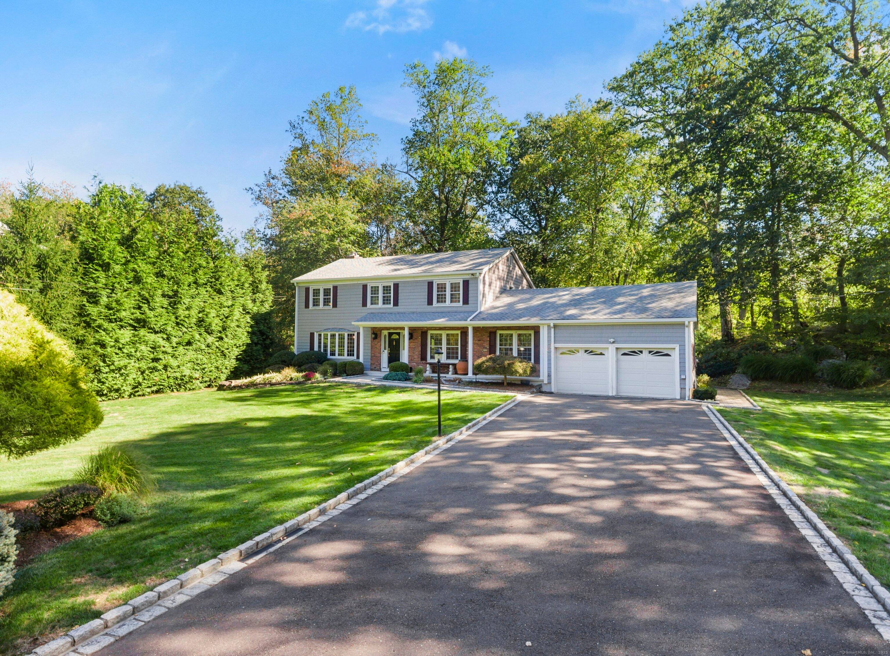 Welcome to 2 Butternut Place in desirable North Stamford.